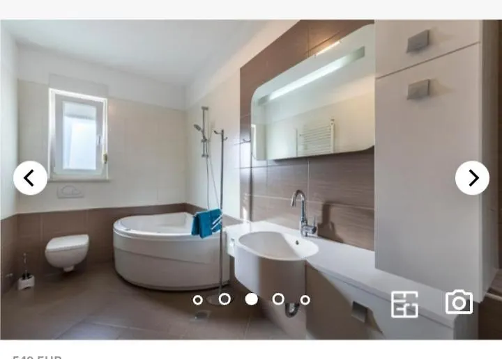 Lily Apartman Póla 0*,  Horvátország