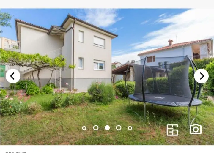 Lily Apartman Póla Horvátország